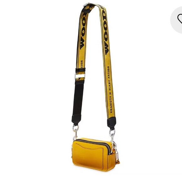 NWT Marc Jacobs Snapshot Peanuts Americana Crossbody Bag Woodstock Yellow - Picture 2 of 8